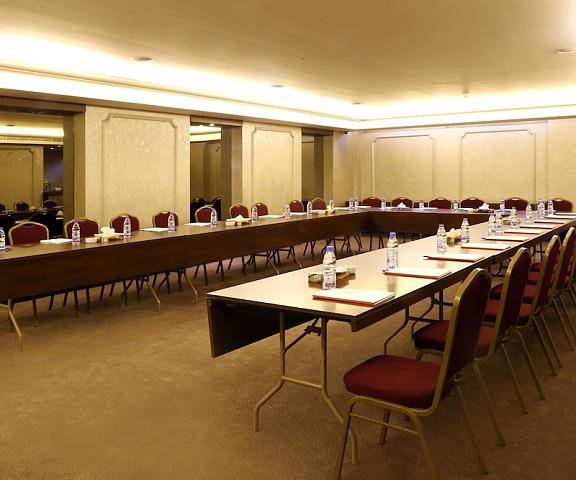 Lancaster Suites Raouche null Beirut Meeting Room