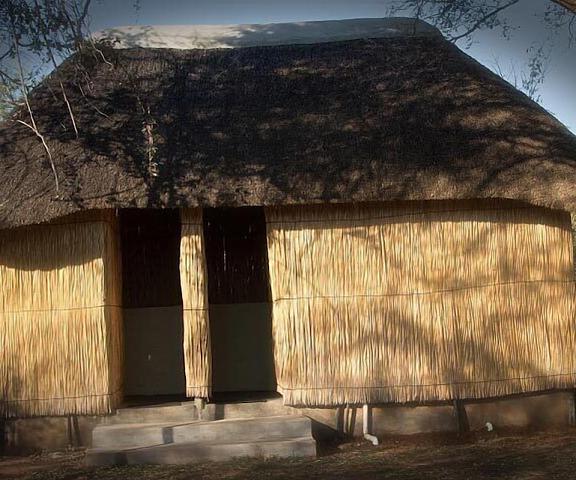 Shametu River Lodge Kavango Divundu Interior Entrance