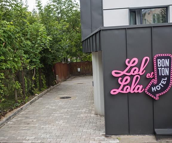 Lol et Lola Hotel null Cluj-Napoca Courtyard