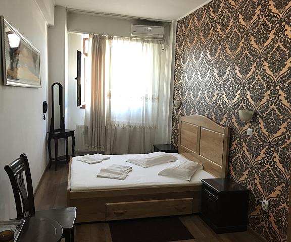 Hotel Funnytime null Bucharest Room