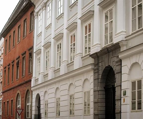 Antiq Palace Hotel And Spa null Ljubljana Exterior Detail