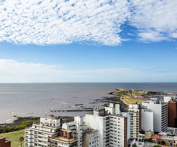 Aloft Montevideo Hotel by Marriott null Montevideo Porch