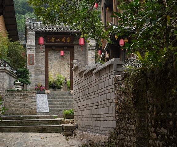 Yangshuo Ancient Garden Boutique Hotel Guangxi Guilin Entrance