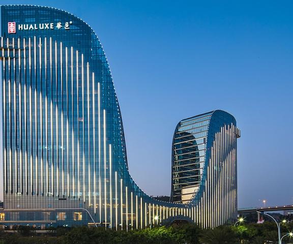 HUALUXE Xiamen Haicang Harbour View, an IHG Hotel Fujian Xiamen Exterior Detail