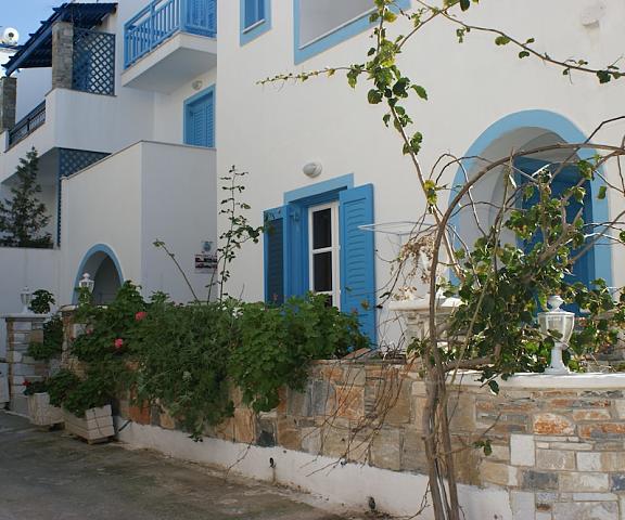 Mike's Studios null Naxos Property Grounds