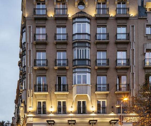 Hotel Villa Real, a member of Preferred Hotels & Resorts Community of Madrid Madrid Exterior Detail