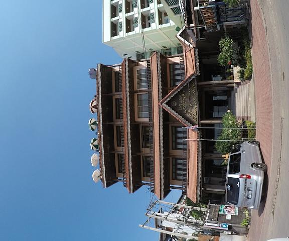 Sengtawan Riverside Hotel null Vientiane Facade
