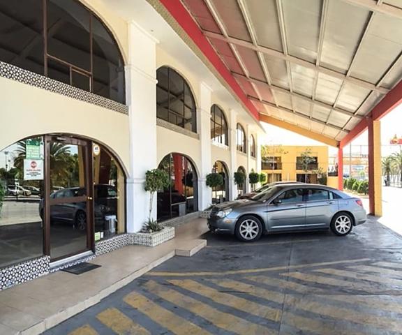 Hotel Posada del Sol Inn Coahuila Torreon Parking