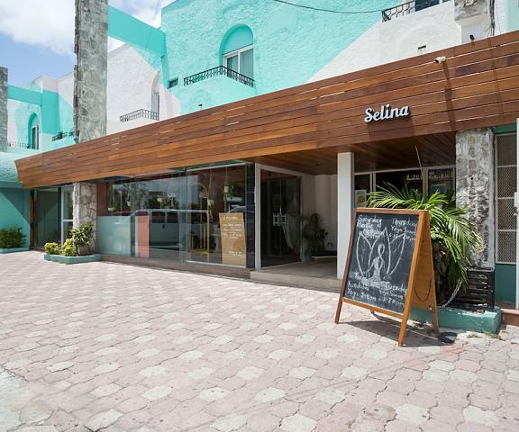 Selina Cancun Downtown Quintana Roo Cancun Entrance