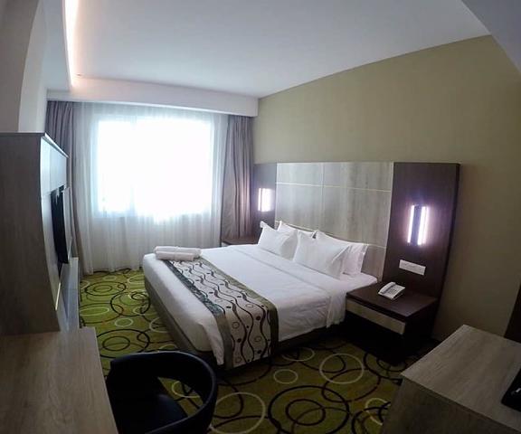 Ano Hotel Sarawak Miri Room
