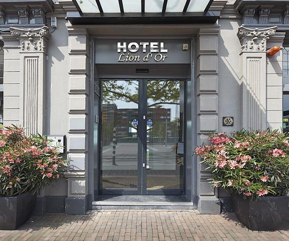Hotel Lion d'Or North Holland Haarlem Entrance