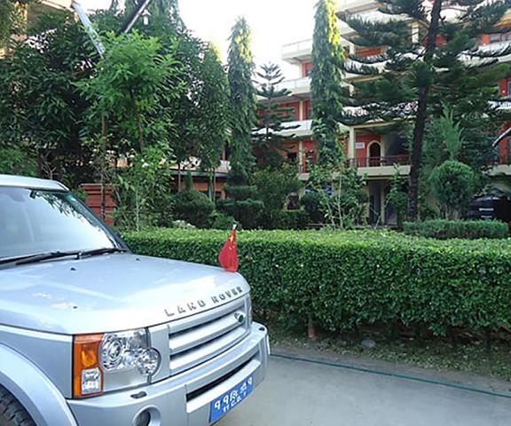 Hotel Peace Palace null Baglung Parking