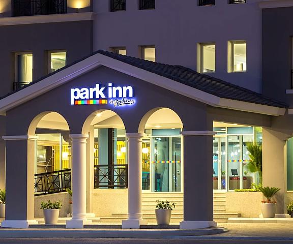 Park Inn by Radisson Dammam Eastern Province Dammam Entrance