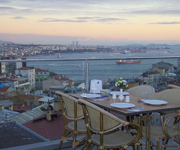 TRYP by Wyndham Istanbul Taksim null Istanbul View from Property