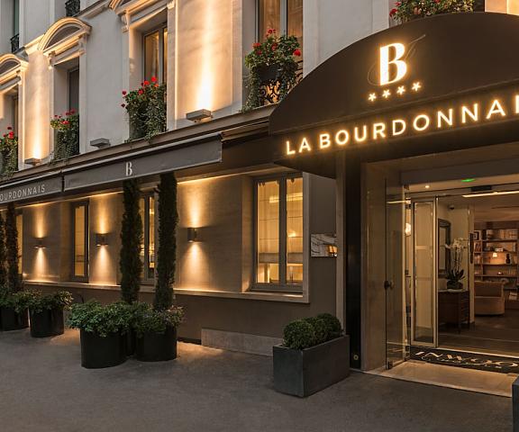 Hôtel La Bourdonnais by Inwood Hotels Ile-de-France Paris Entrance