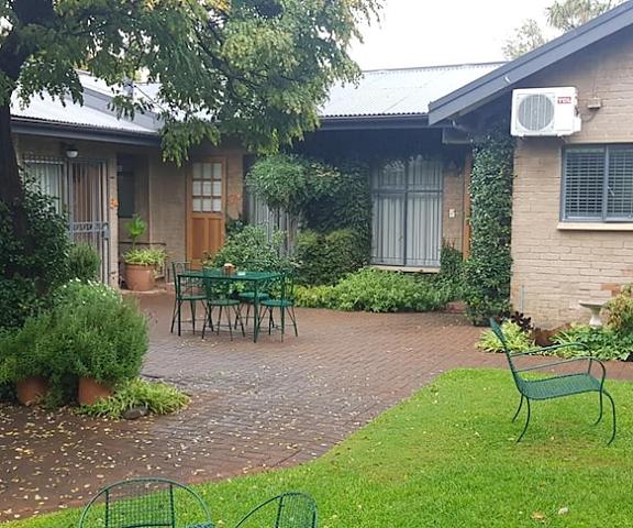 Dias Guest House Free State Bloemfontein Property Grounds
