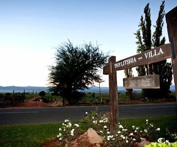 Thylitshia Villa Western Cape Oudtshoorn Property Grounds
