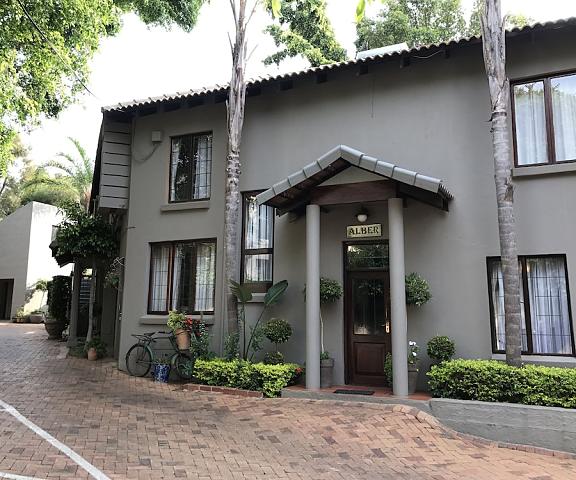 Waterhouse Guest Lodges 295 Indus Street Gauteng Pretoria Entrance