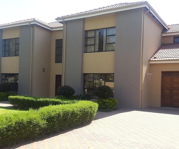 Ikaze Guest Lodge Gauteng Boksburg Facade