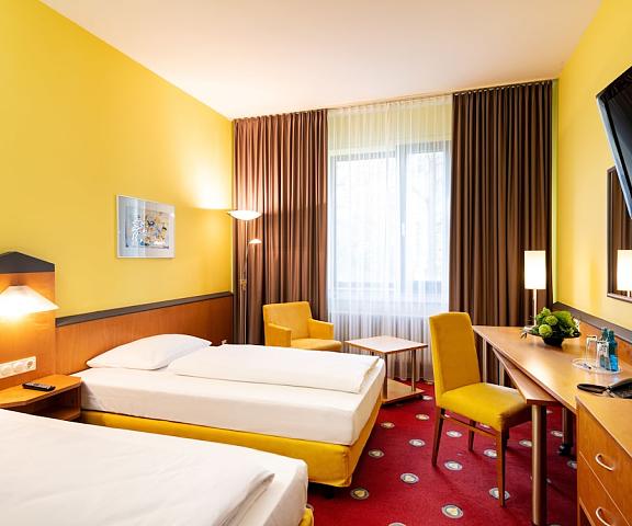 Plaza Hotel & Living Frankfurt Hessen Frankfurt Room