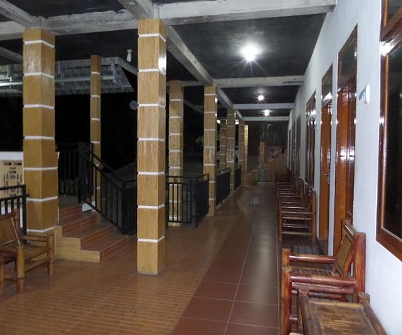 Guesthouse Kahyuna East Java Sukapura Interior Entrance