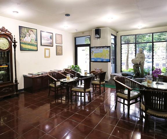 Hotel Wisata Central Java Magelang Lobby