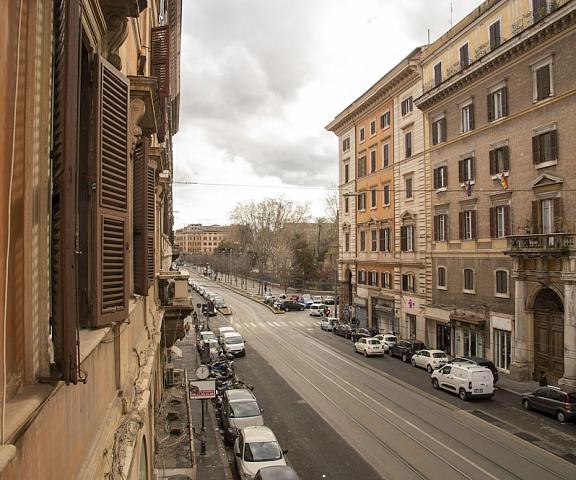 Domus Napoleone Lazio Rome City View from Property