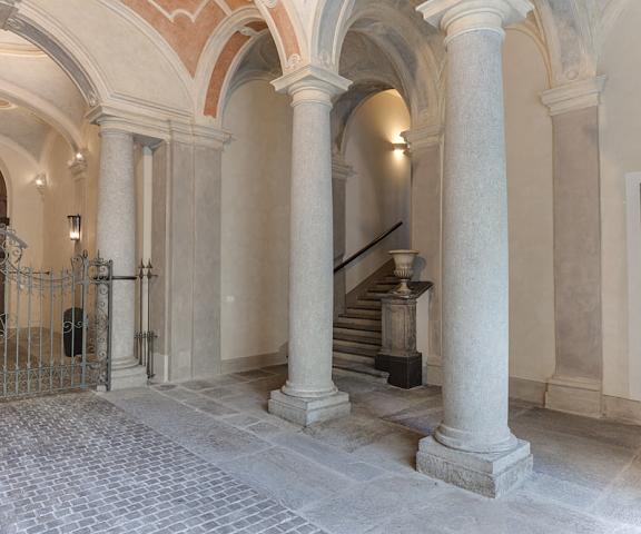 Palazzo del Carretto Piedmont Turin Entrance