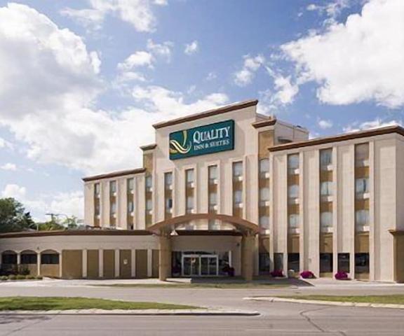 Quality Inn and Suites Winnipeg Manitoba Winnipeg Exterior Detail
