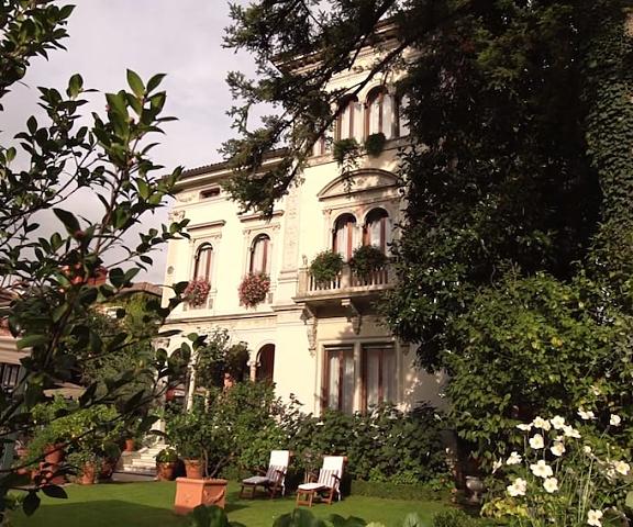 Relais & Chateaux Villa Abbazia Veneto Follina Exterior Detail