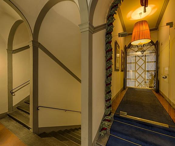 Palazzo Guicciardini Tuscany Florence Interior Entrance