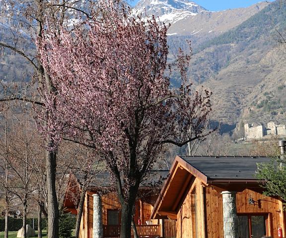 Lazy Bee Camping Village Valle d'Aosta Quart Exterior Detail