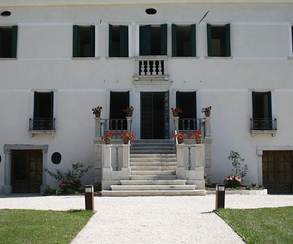 Villa San Liberale - Suites & Wellness Veneto Feltre Facade