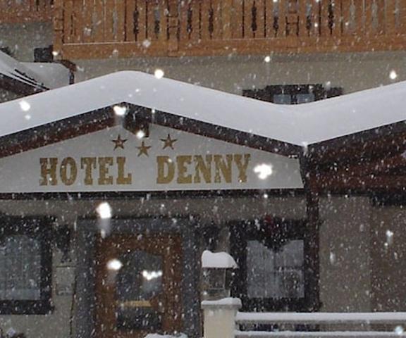 Hotel Denny Trentino-Alto Adige Carisolo Exterior Detail