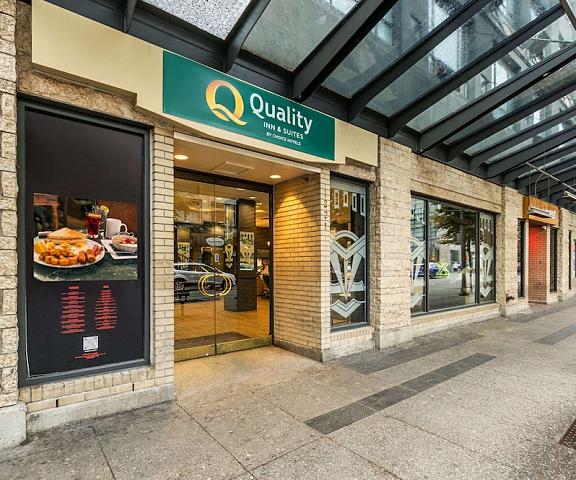 Quality Inn & Suites British Columbia Vancouver Exterior Detail