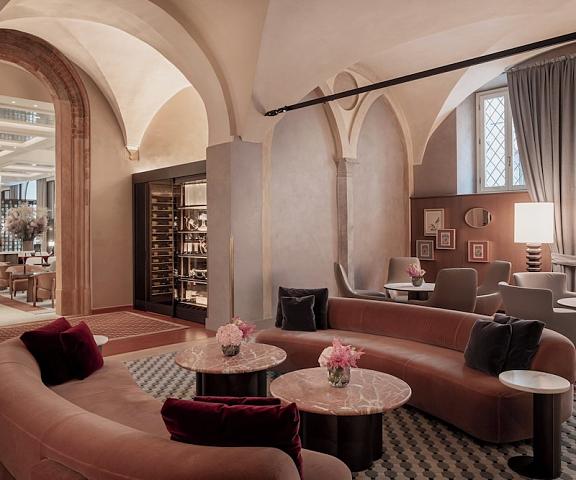 Four Seasons Hotel Milano Lombardy Milan Interior Entrance