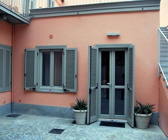 Residenza Il Nespolo - Estella Hotels Italia Piedmont Turin Facade
