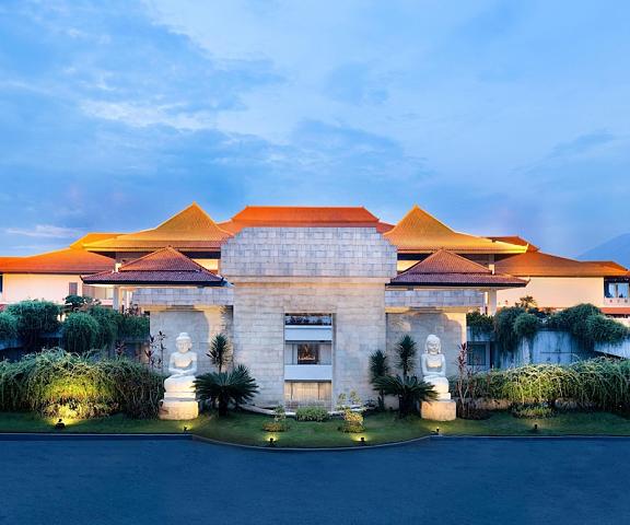 Sheraton Mustika Yogyakarta Resort and Spa null Yogyakarta Exterior Detail