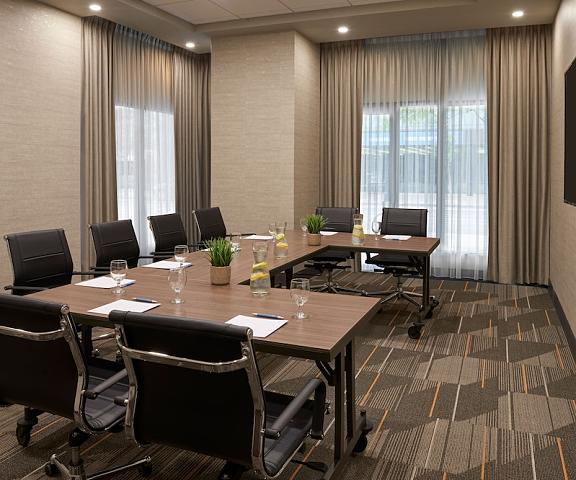 Four Points by Sheraton Windsor Downtown null Windsor Meeting Room