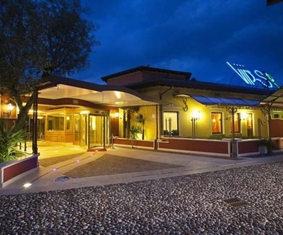 Vip's Motel Luxury Accommodation & Spa Lombardy Lonato Facade