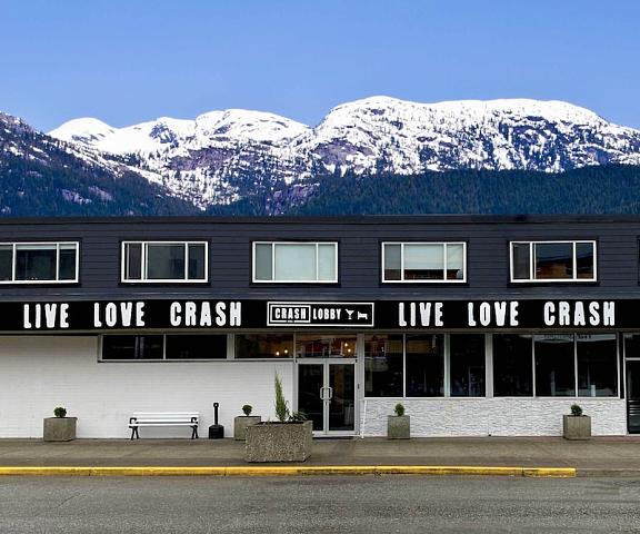 Crash Hotel Squamish British Columbia Squamish Entrance