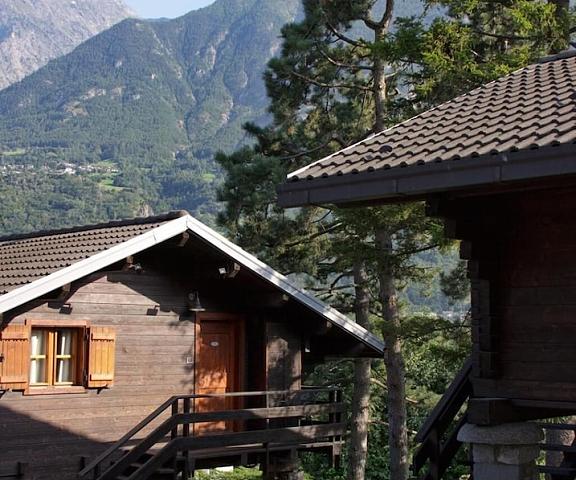 Hôtel Village Valle d'Aosta Quart Exterior Detail