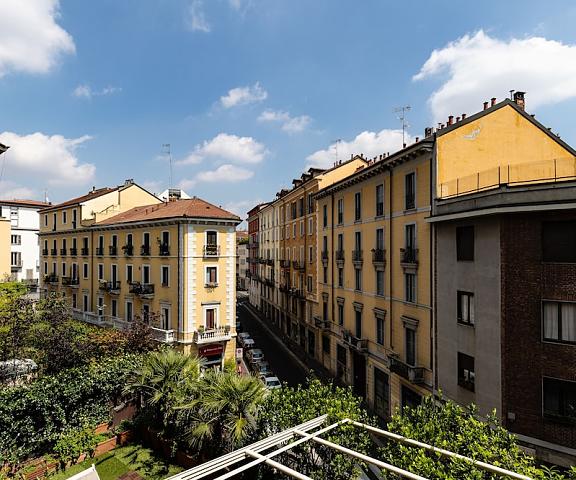 Aiello Rooms Lombardy Milan View from Property