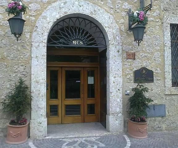 Hotel Il Cavalier D'Arpino Lazio Arpino Entrance