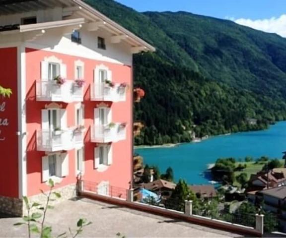 Hotel Londra Trentino-Alto Adige Molveno Facade