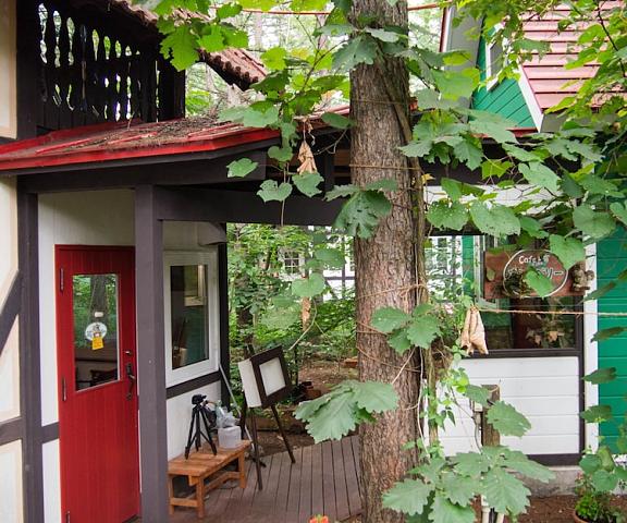 The squirrel's guesthouse Canterbury Hokkaido Nakasatsunai Entrance