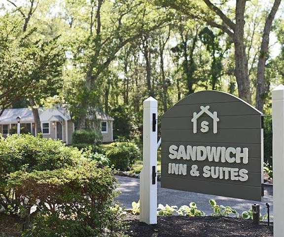 Sandwich Inn and Suites Massachusetts Sandwich Facade