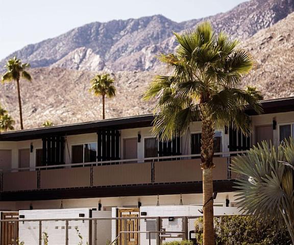 V Palm Springs California Palm Springs Exterior Detail