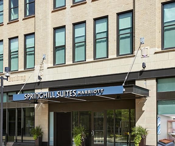 SpringHill Suites by Marriott Milwaukee Downtown Wisconsin Milwaukee Exterior Detail
