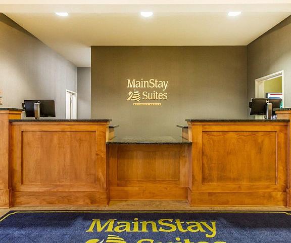 MainStay Suites Stanley North Dakota Stanley Lobby